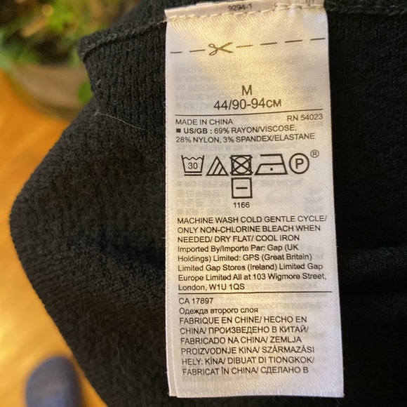 Banana Republic little black dress size M - Picture 4 of 4